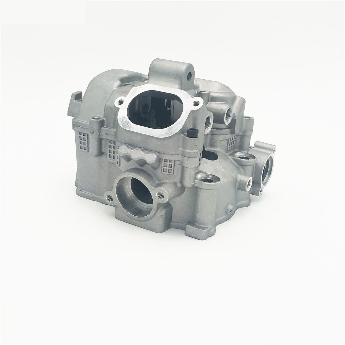 Cylinder Head and Cylinder Head Cover for CF QUAD 